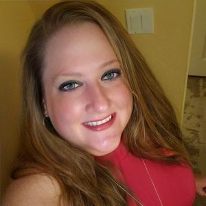 Meet your Posher, Suzanne